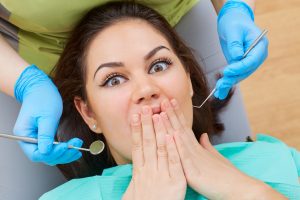 Doing the right thing fast in a dental emergency saves teeth. The dentists at Hulen Dental in Fort Worth urge you to call at the first sign of trouble.